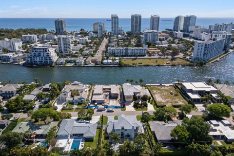 Villa ou maison à vendre à Fort Lauderdale, Floride: 4 chambres, 364.18 m2 № 2268077 - photo 16