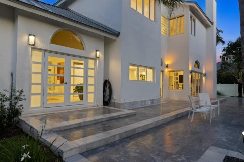 Villa ou maison à vendre à Fort Lauderdale, Floride: 4 chambres, 364.18 m2 № 2268077 - photo 11