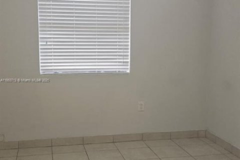 Copropriété à louer à Miami, Floride: 2 chambres, 97.83 m2 № 1871592 - photo 15