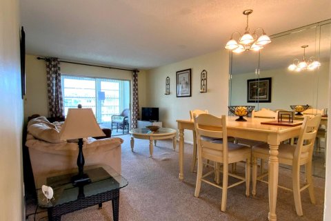 Copropriété à vendre à Sunrise, Floride: 1 chambre, 59.46 m2 № 2175372 - photo 4