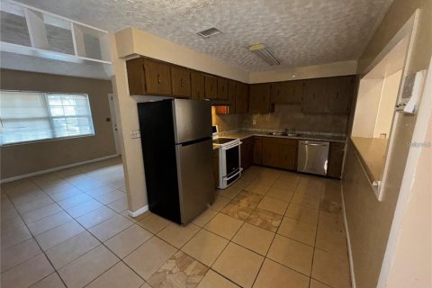 Villa ou maison à vendre à Tampa, Floride: 4 chambres, 172.05 m2 № 2314719 - photo 17