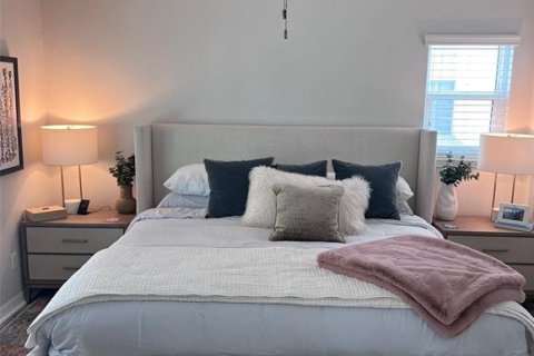 Touwnhouse à louer à Tampa, Floride: 3 chambres, 143.63 m2 № 2424141 - photo 27