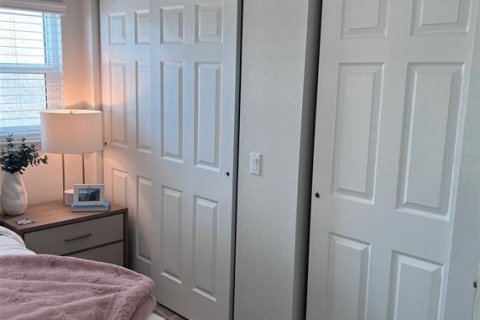 Touwnhouse à louer à Tampa, Floride: 3 chambres, 143.63 m2 № 2424141 - photo 29
