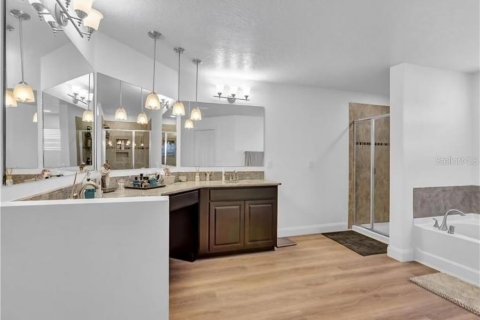 Casa en alquiler en Vero Beach, Florida, 5 dormitorios, 285.3 m2 № 1659249 - foto 14