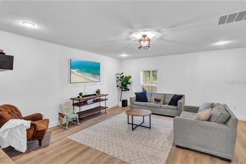 Casa en alquiler en Vero Beach, Florida, 5 dormitorios, 285.3 m2 № 1659249 - foto 5