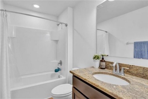 Casa en alquiler en Vero Beach, Florida, 5 dormitorios, 285.3 m2 № 1659249 - foto 11
