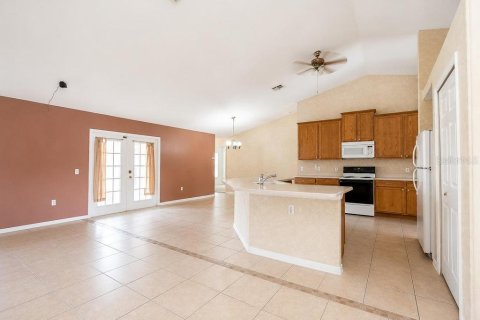 Casa en venta en Kissimmee, Florida, 4 dormitorios, 208.1 m2 № 2259388 - foto 10