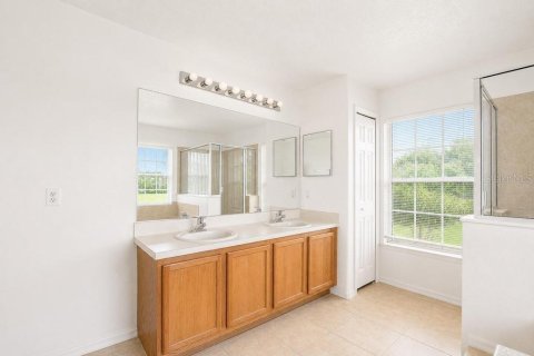Casa en venta en Kissimmee, Florida, 4 dormitorios, 208.1 m2 № 2259388 - foto 29