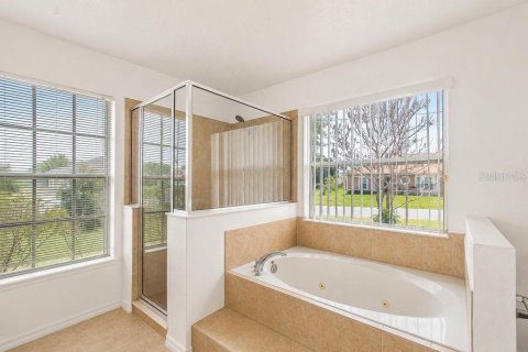 Casa en venta en Kissimmee, Florida, 4 dormitorios, 208.1 m2 № 2259388 - foto 24