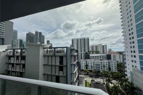 Снять в аренду кондоминиум в Майами, Флорида 1 спальня, 60.2м2, № 1956409 - фото 18