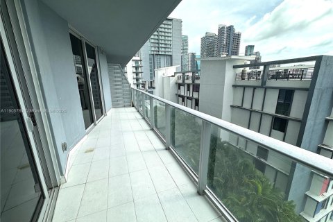Снять в аренду кондоминиум в Майами, Флорида 1 спальня, 60.2м2, № 1956409 - фото 19