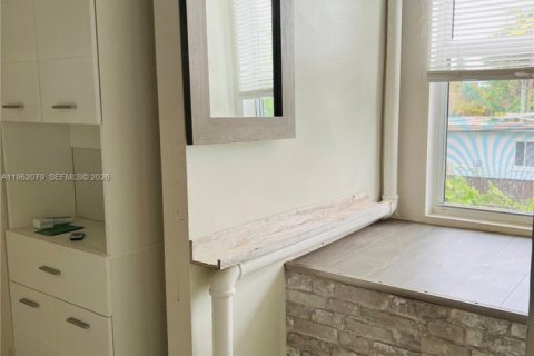 Снять в аренду кондоминиум в Холливуд, Флорида 1 спальня, 40.41м2, № 2024809 - фото 3