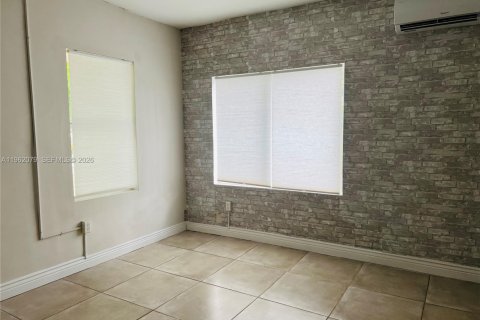 Снять в аренду кондоминиум в Холливуд, Флорида 1 спальня, 40.41м2, № 2024809 - фото 9