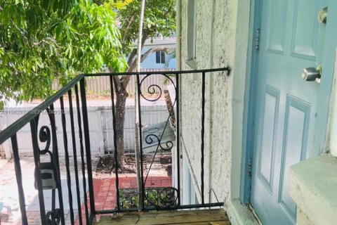 Снять в аренду кондоминиум в Холливуд, Флорида 1 спальня, 40.41м2, № 2024809 - фото 16