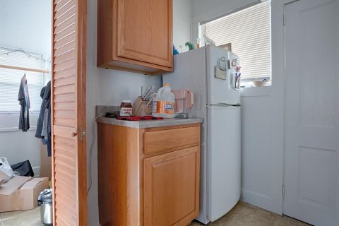 Commercial property in Eustis, Florida 5 bedrooms, 263.94 sq.m. № 2232968 - photo 19