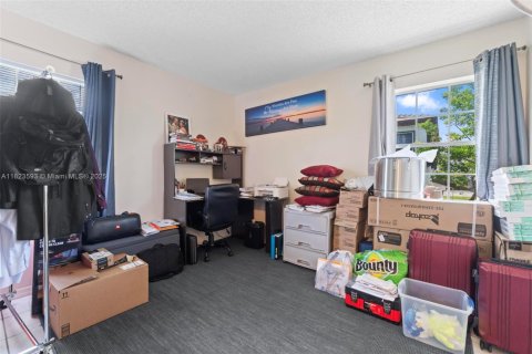 Condominio en venta en Miami, Florida, 2 dormitorios, 98.48 m2 № 1788389 - foto 16