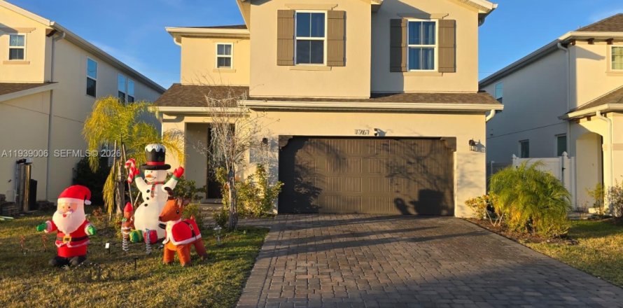 Casa en Kissimmee, Florida 4 dormitorios № 1999696