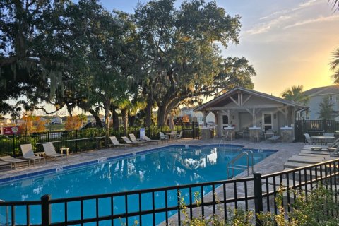 Casa en venta en Kissimmee, Florida, 4 dormitorios № 1999696 - foto 3