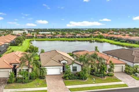 Casa en venta en Venice, Florida, 4 dormitorios, 188.13 m2 № 1905550 - foto 4