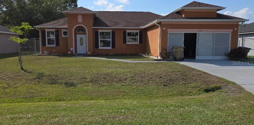 Casa en Kissimmee, Florida 3 dormitorios, 153.29 m2 № 1736827