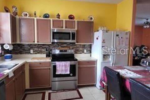 Casa en venta en Kissimmee, Florida, 3 dormitorios, 153.29 m2 № 1736827 - foto 7
