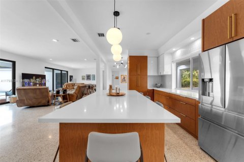 Casa en venta en Homestead, Florida, 3 dormitorios, 260.96 m2 № 1738798 - foto 11