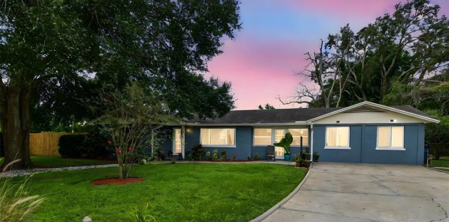Villa ou maison à Tampa, Floride 3 chambres, 179.12 m2 № 1905461