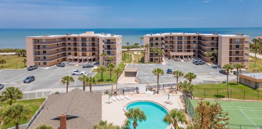 Condo in Ormond Beach, Florida, 2 bedrooms № 2218058