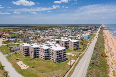 Condo in Ormond Beach, Florida, 2 bedrooms № 2218058 - photo 3