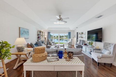 House in Boca Raton, Florida 3 bedrooms, 166.95 sq.m. № 2254612 - photo 29