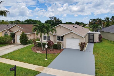 House in Boca Raton, Florida 3 bedrooms, 166.95 sq.m. № 2254612 - photo 6