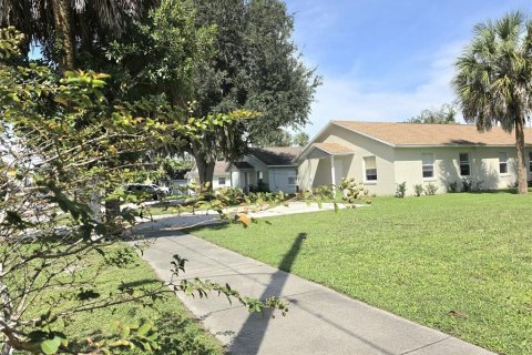 Appartement à louer à Arcadia, Floride: 3 chambres, 92.16 m2 № 2425274 - photo 2