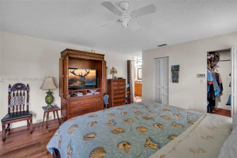 Casa en venta en Tamarac, Florida, 3 dormitorios, 199 m2 № 2001904 - foto 10