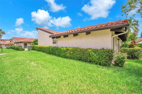 Casa en venta en Tamarac, Florida, 3 dormitorios, 199 m2 № 2001904 - foto 19
