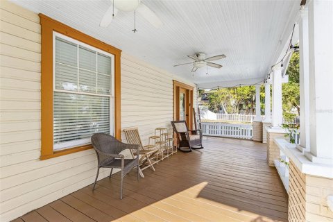 House in Arcadia, Florida 4 bedrooms, 197.7 sq.m. № 2201352 - photo 6