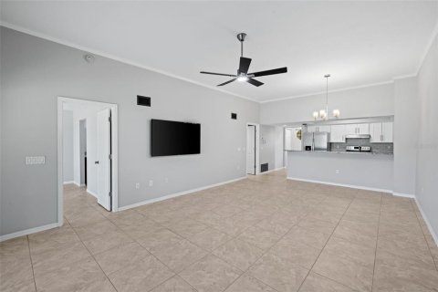 Condo in Punta Gorda, Florida, 2 bedrooms № 2195636 - photo 13