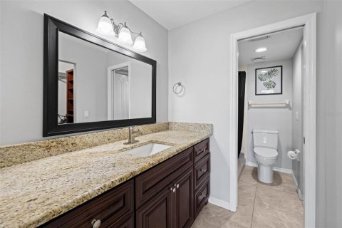 Condo in Punta Gorda, Florida, 2 bedrooms № 2195636 - photo 17