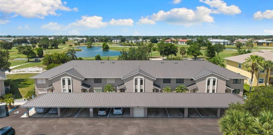 Condo in Punta Gorda, Florida, 2 bedrooms № 2195636