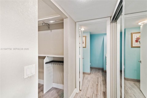 Снять в аренду таунхаус в Купер-Сити, Флорида 3 спальни, 138.24м2, № 2003814 - фото 29