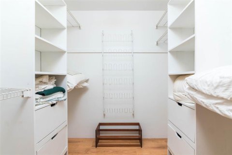 Купить виллу или дом в Себастьян, Флорида 9 комнат, 166.48м2, № 1913120 - фото 6