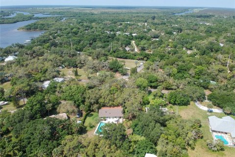 Купить виллу или дом в Себастьян, Флорида 9 комнат, 166.48м2, № 1913120 - фото 22