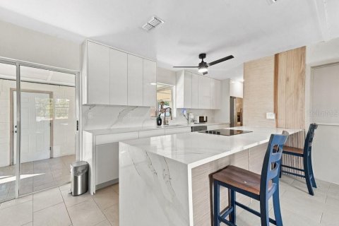 Villa ou maison à vendre à Brooksville, Floride: 4 chambres, 124.12 m2 № 2436734 - photo 4