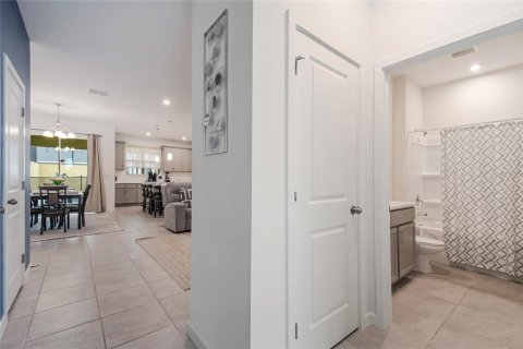 Adosado en venta en Kissimmee, Florida, 4 dormitorios, 205.04 m2 № 2166051 - foto 18