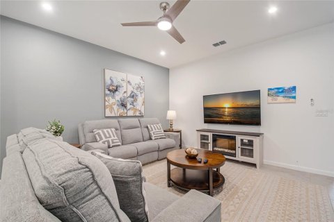 Adosado en venta en Kissimmee, Florida, 4 dormitorios, 205.04 m2 № 2166051 - foto 21