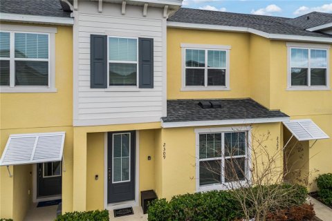 Adosado en venta en Kissimmee, Florida, 4 dormitorios, 205.04 m2 № 2166051 - foto 2