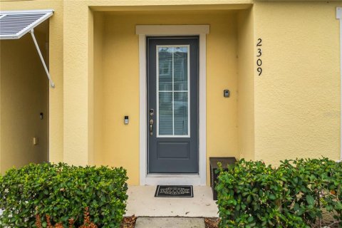 Adosado en venta en Kissimmee, Florida, 4 dormitorios, 205.04 m2 № 2166051 - foto 10