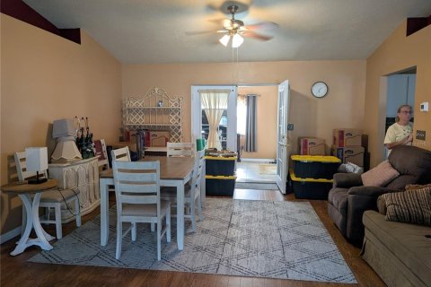 Casa en venta en Ocala, Florida, 4 dormitorios, 184.6 m2 № 1885250 - foto 9