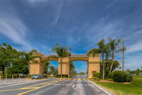 Copropriété à vendre à Sun City Center, Floride: 2 chambres, 145.3 m2 № 2198941 - photo 24