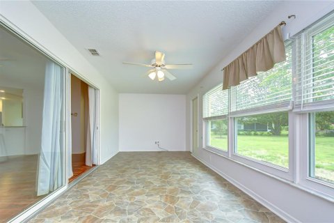 Copropriété à vendre à Sun City Center, Floride: 2 chambres, 145.3 m2 № 2198941 - photo 19