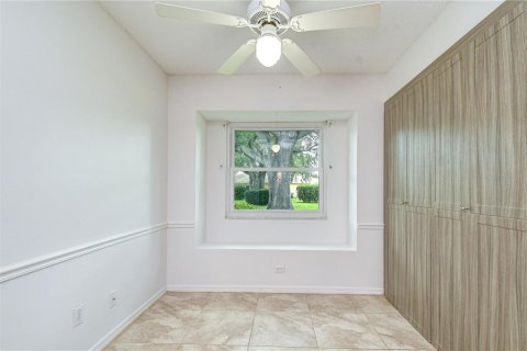 Copropriété à vendre à Sun City Center, Floride: 2 chambres, 145.3 m2 № 2198941 - photo 6